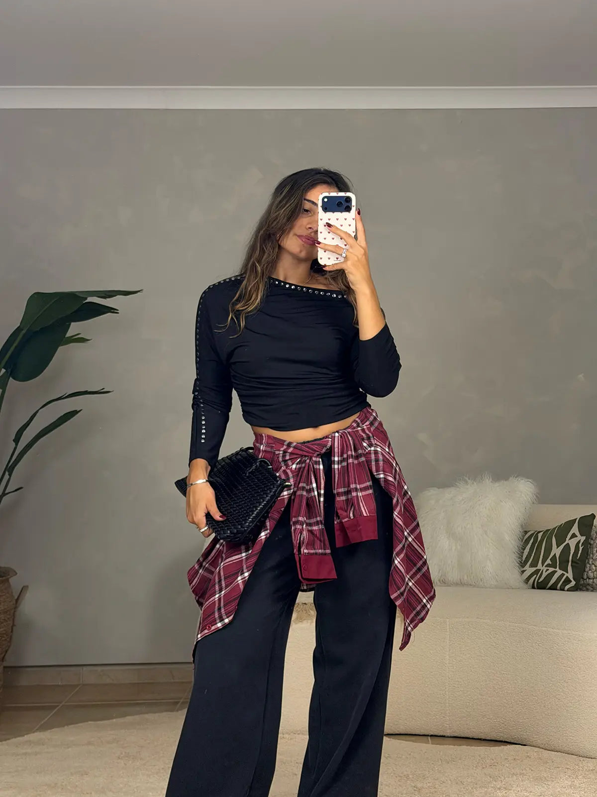 Camisola de Malha Preta com Tachas
