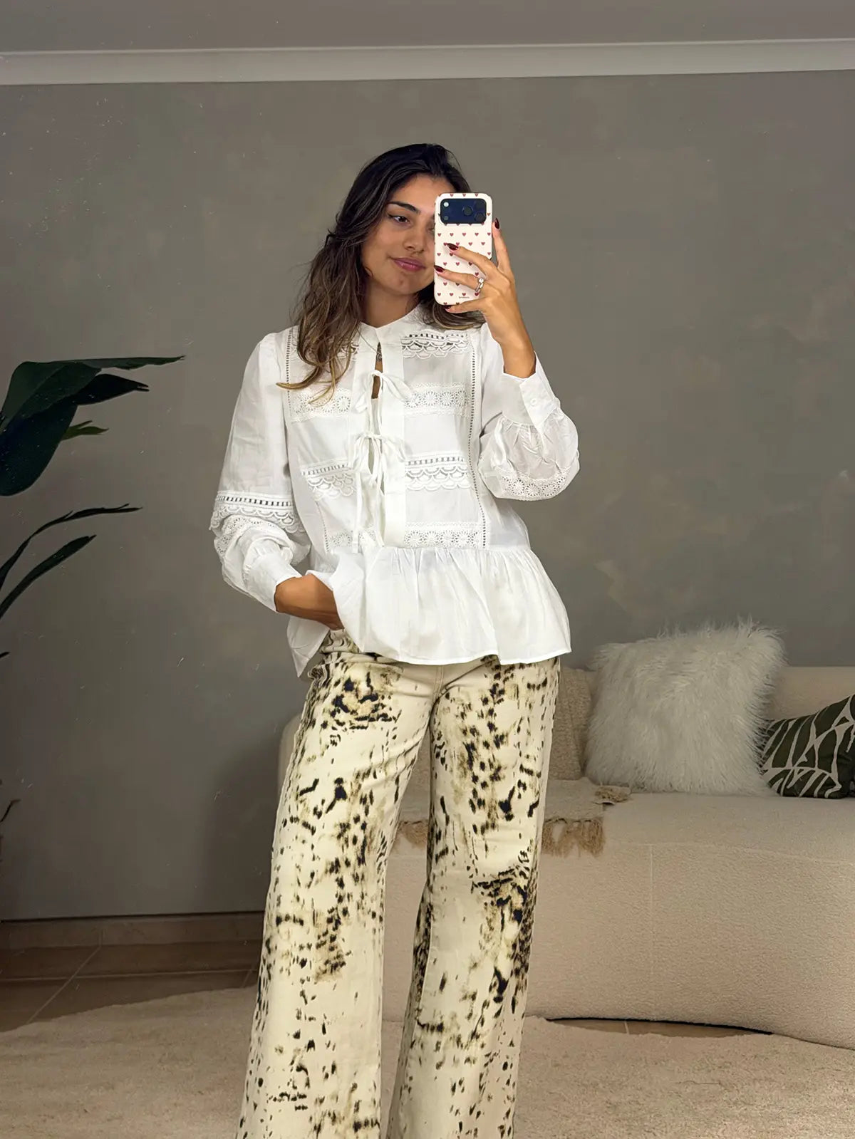 Blusa Blanca Romántica de Encaje