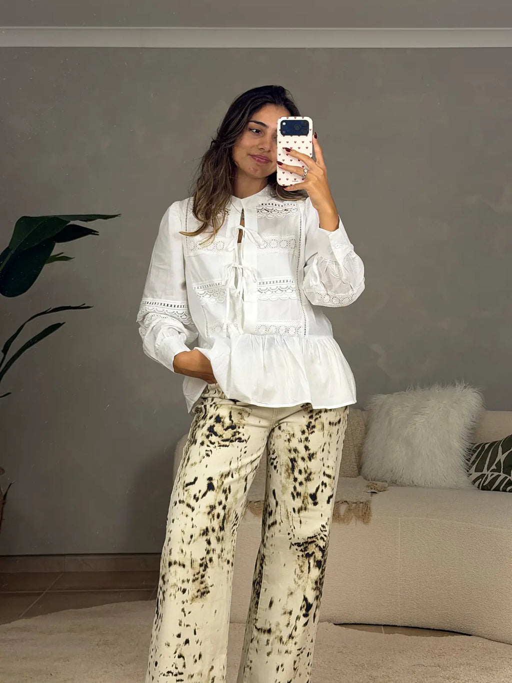 Blusa Blanca Romántica de Encaje