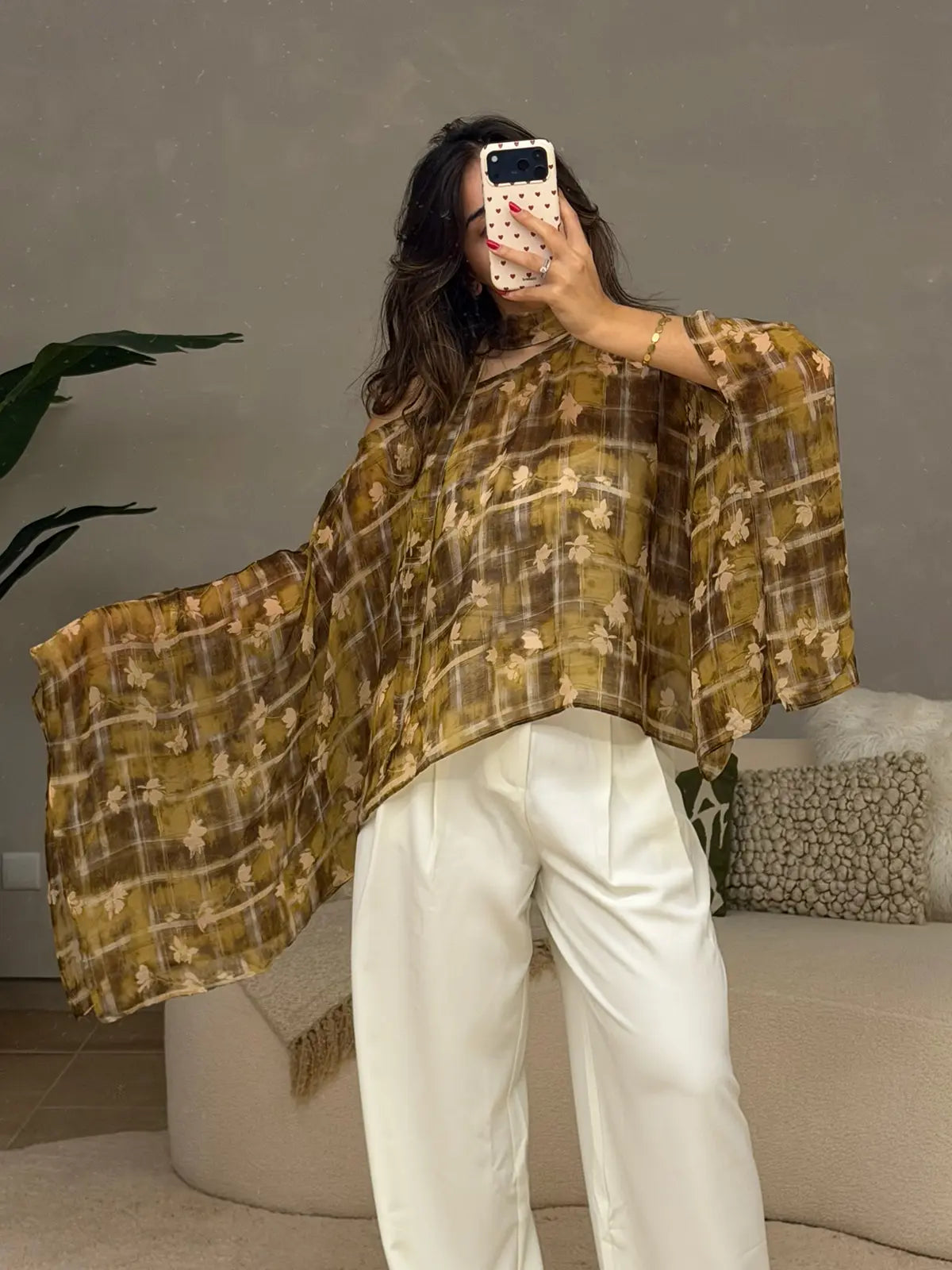 Blusa Fluida Estampada com Lenço