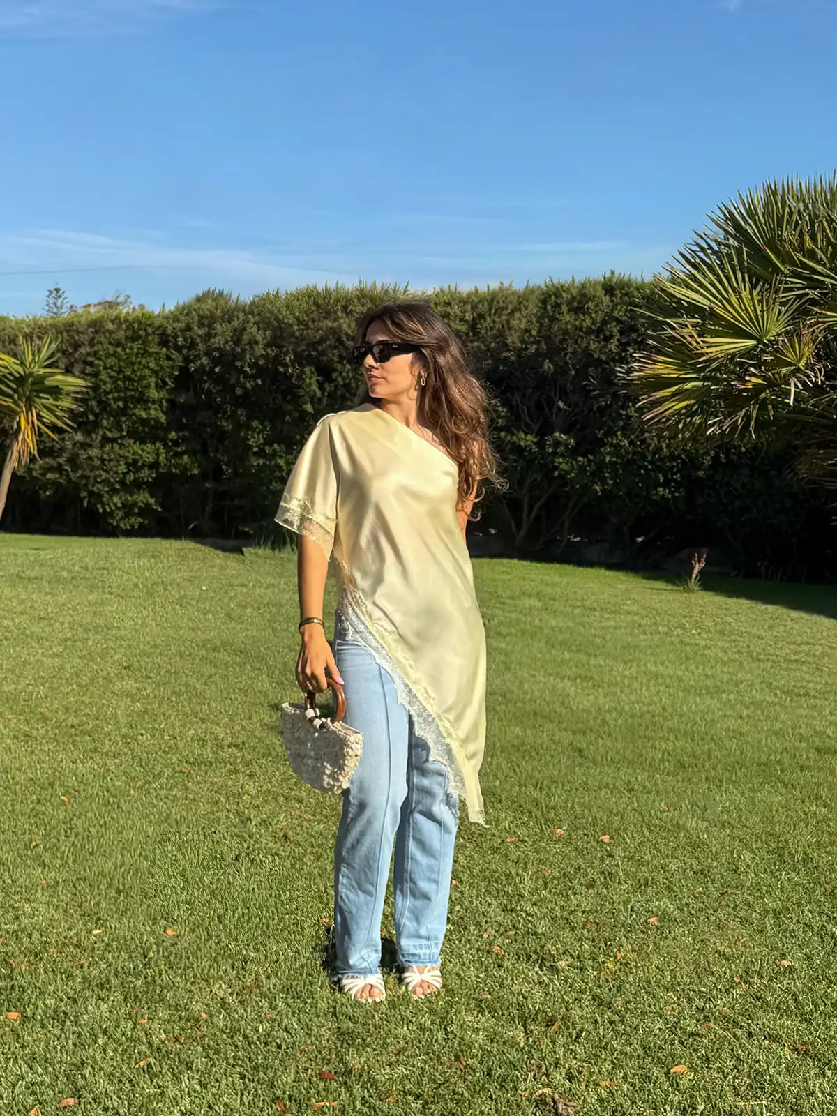 Top Assimétrico com Renda