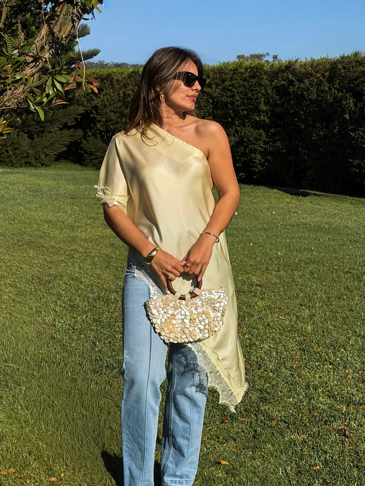 Top Assimétrico com Renda