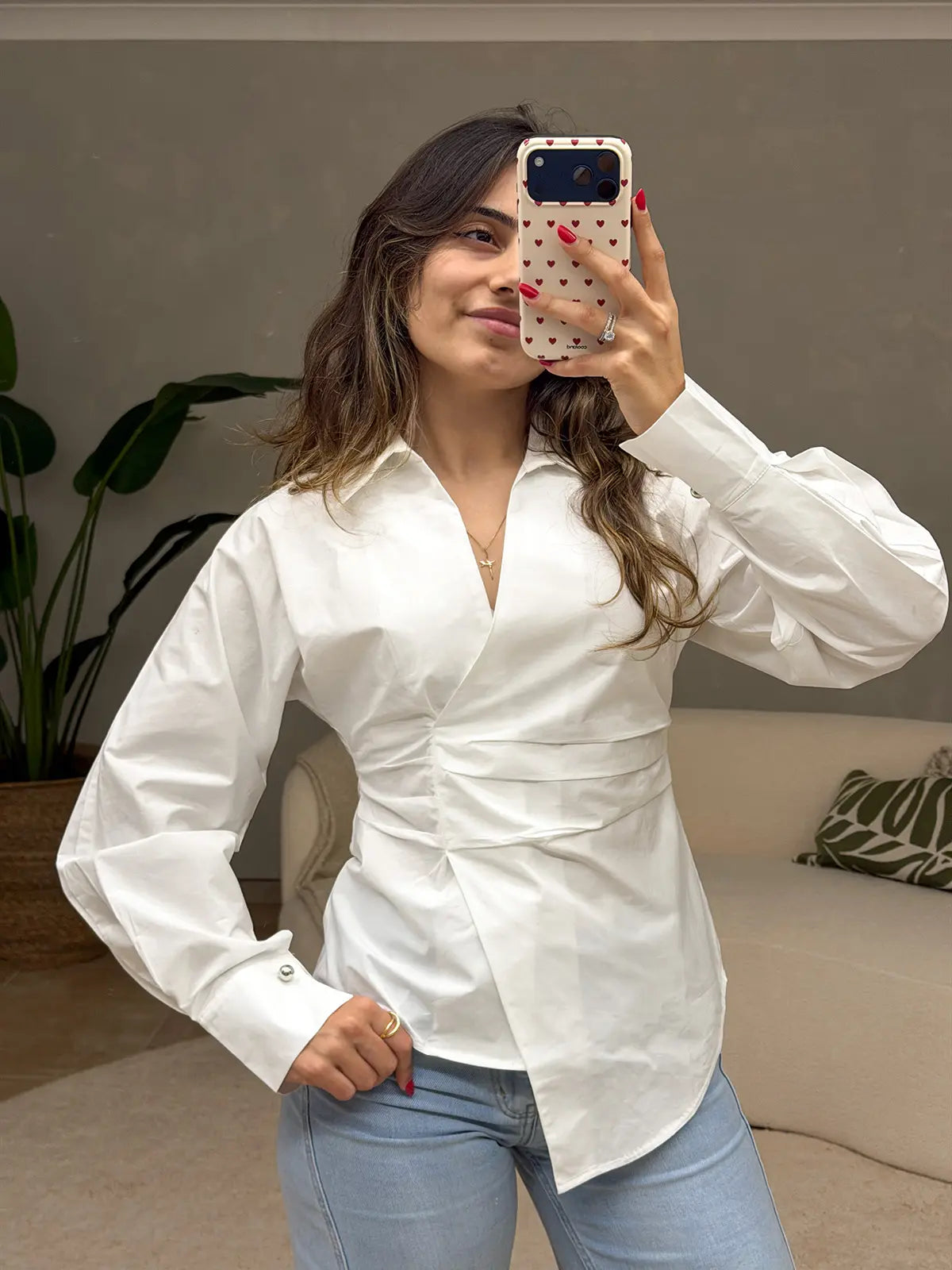 Camisa Branca Assimétrica