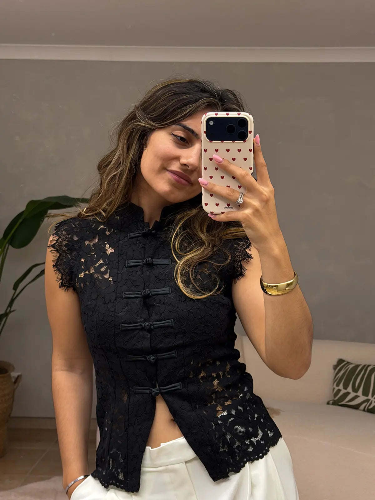 Top de Renda Preto Gola Mandarim