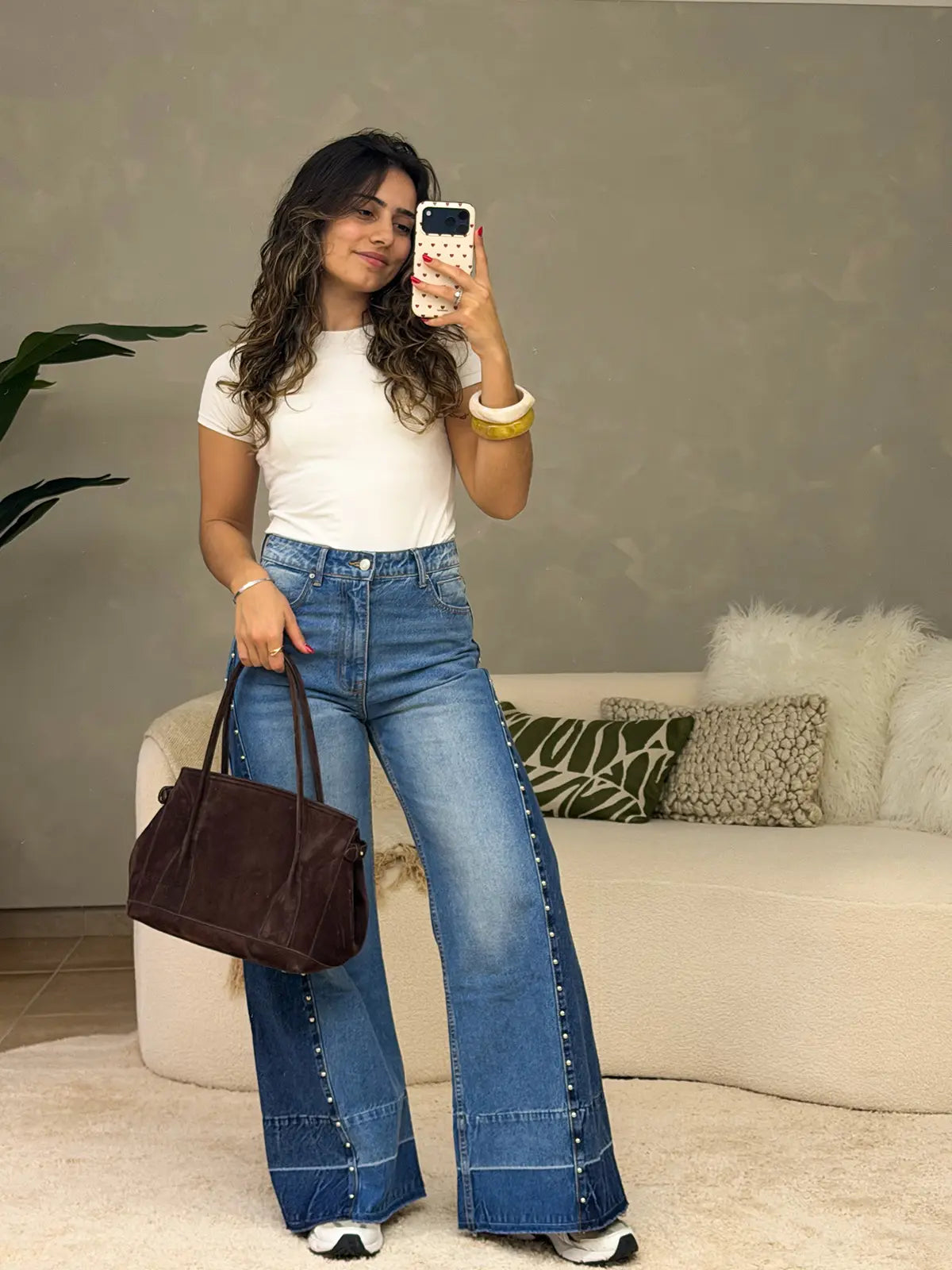 Jeans Wide Leg com Tachas