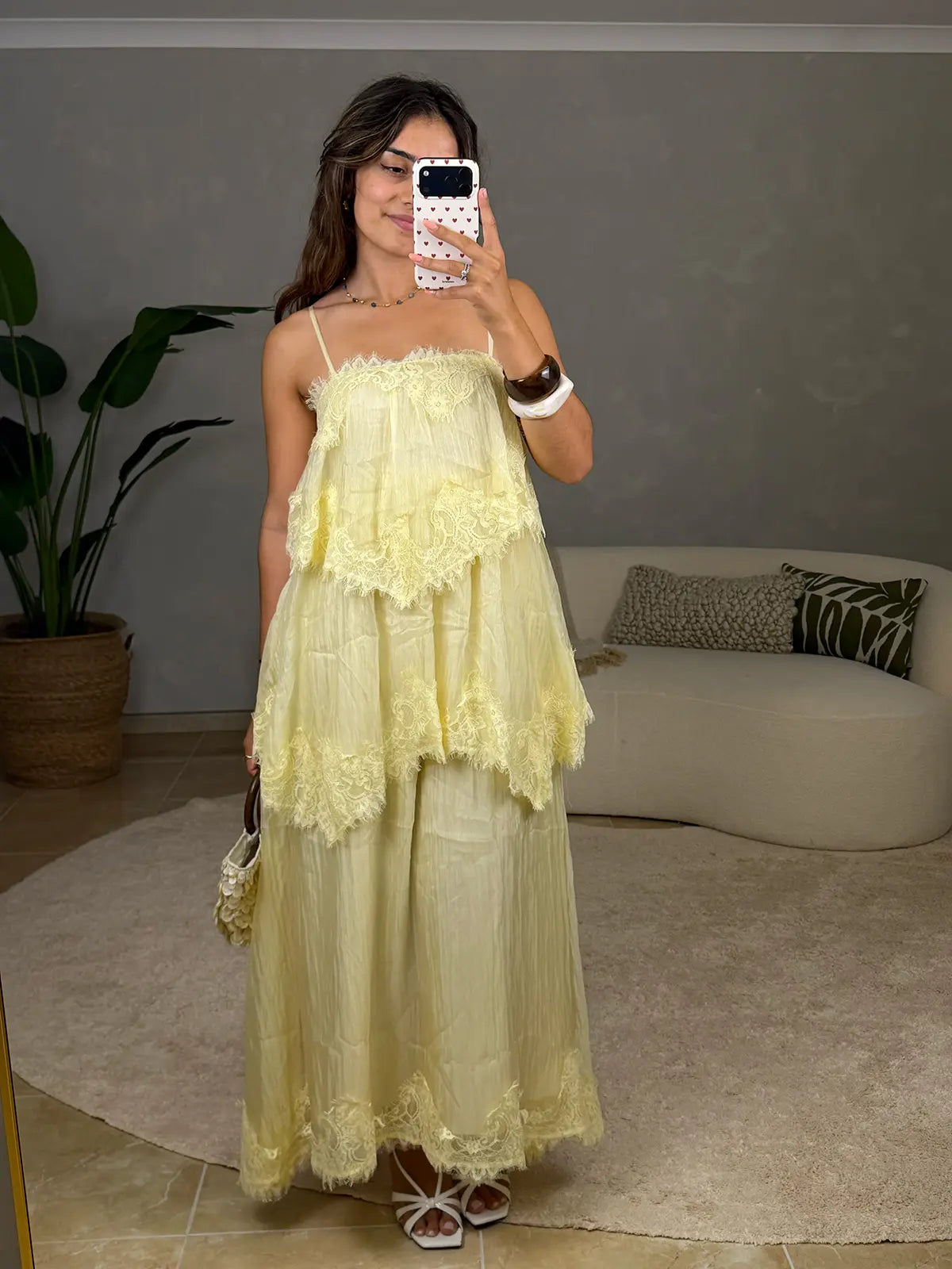Vestido Boho Amarelo Manteiga com Renda