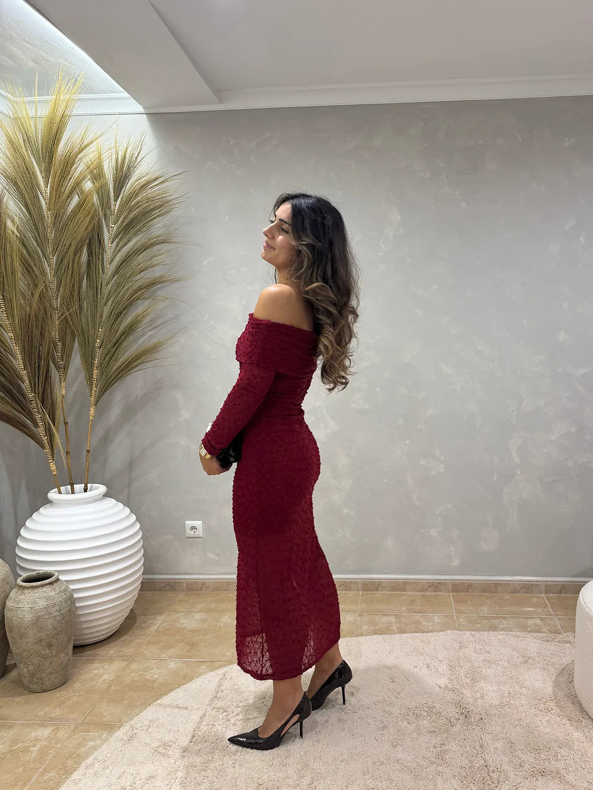 Vestido de Malha Off-the-shoulder Maxi
