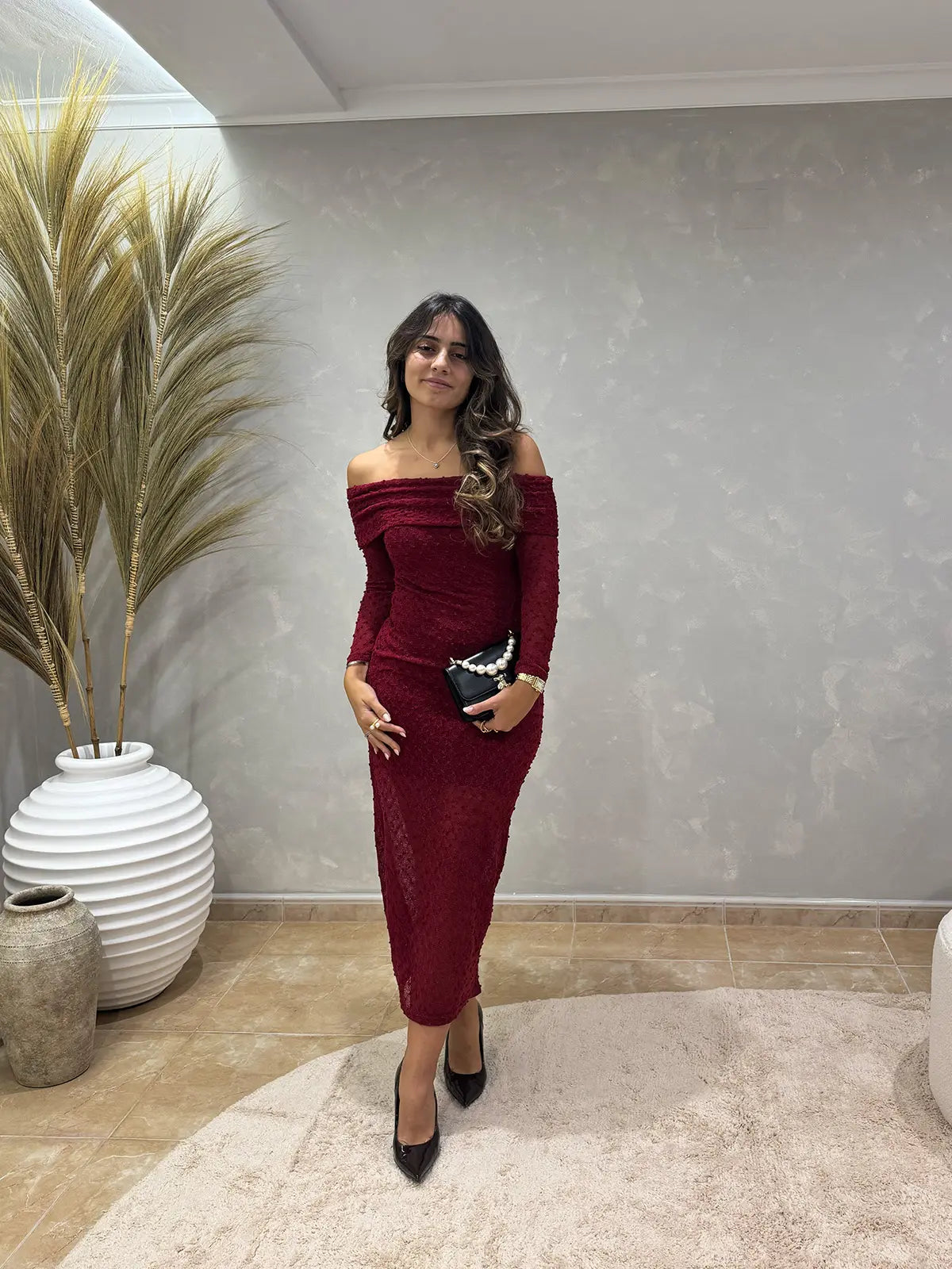 Vestido de Malha Off-the-shoulder Maxi