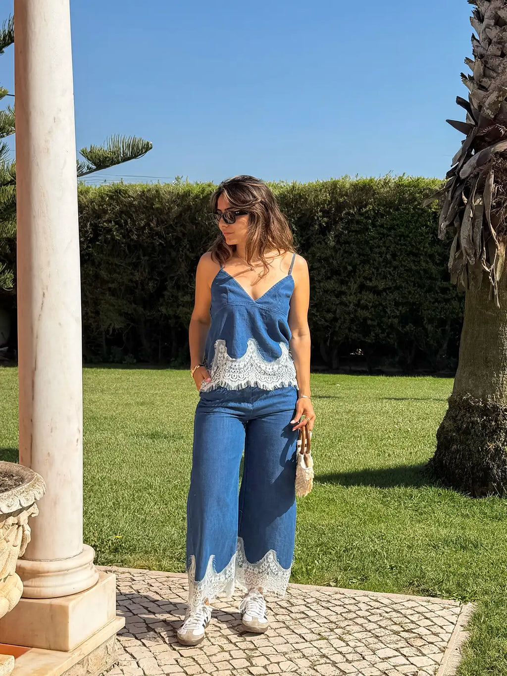 Top Denim com Renda