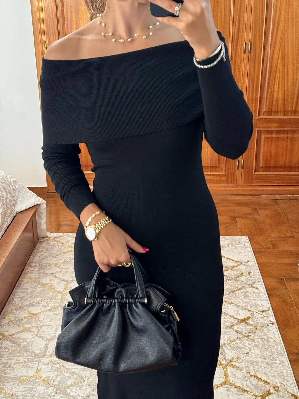 Vestido de Malha Off-the-shoulder