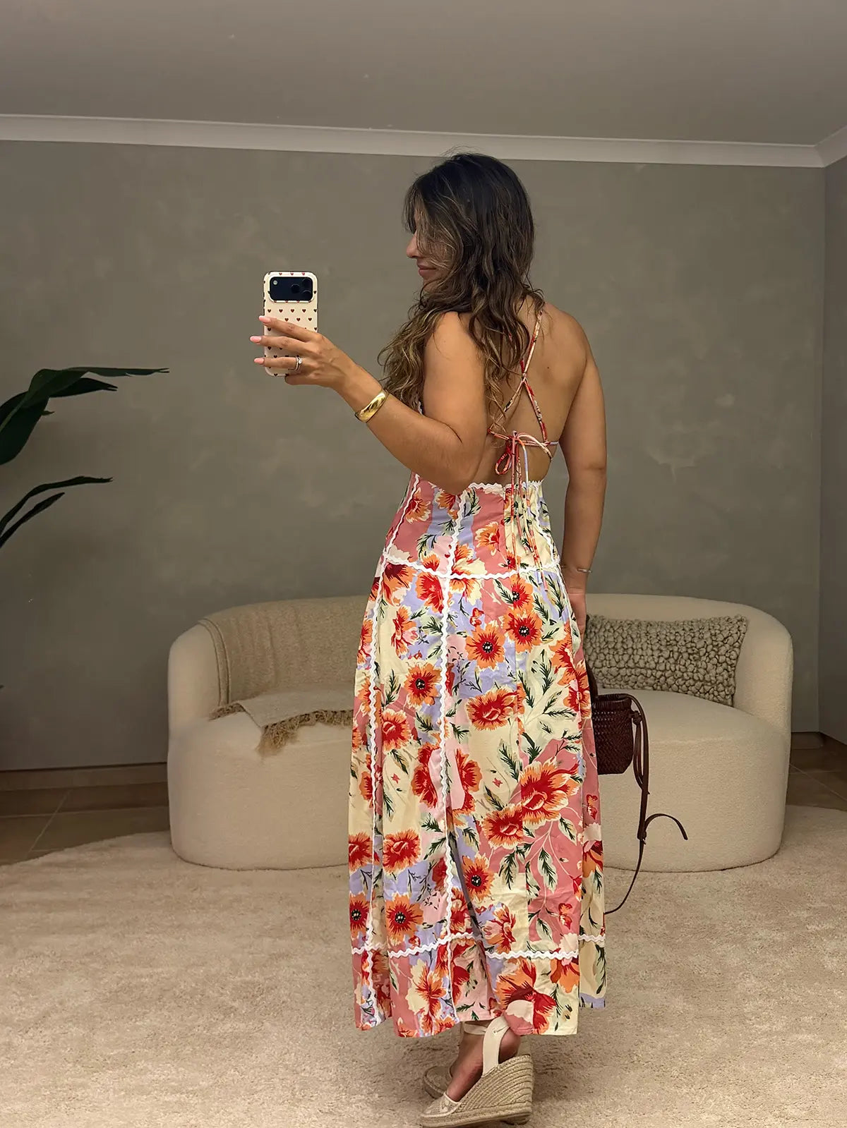 Vestido Floral Maxi com Atilhos