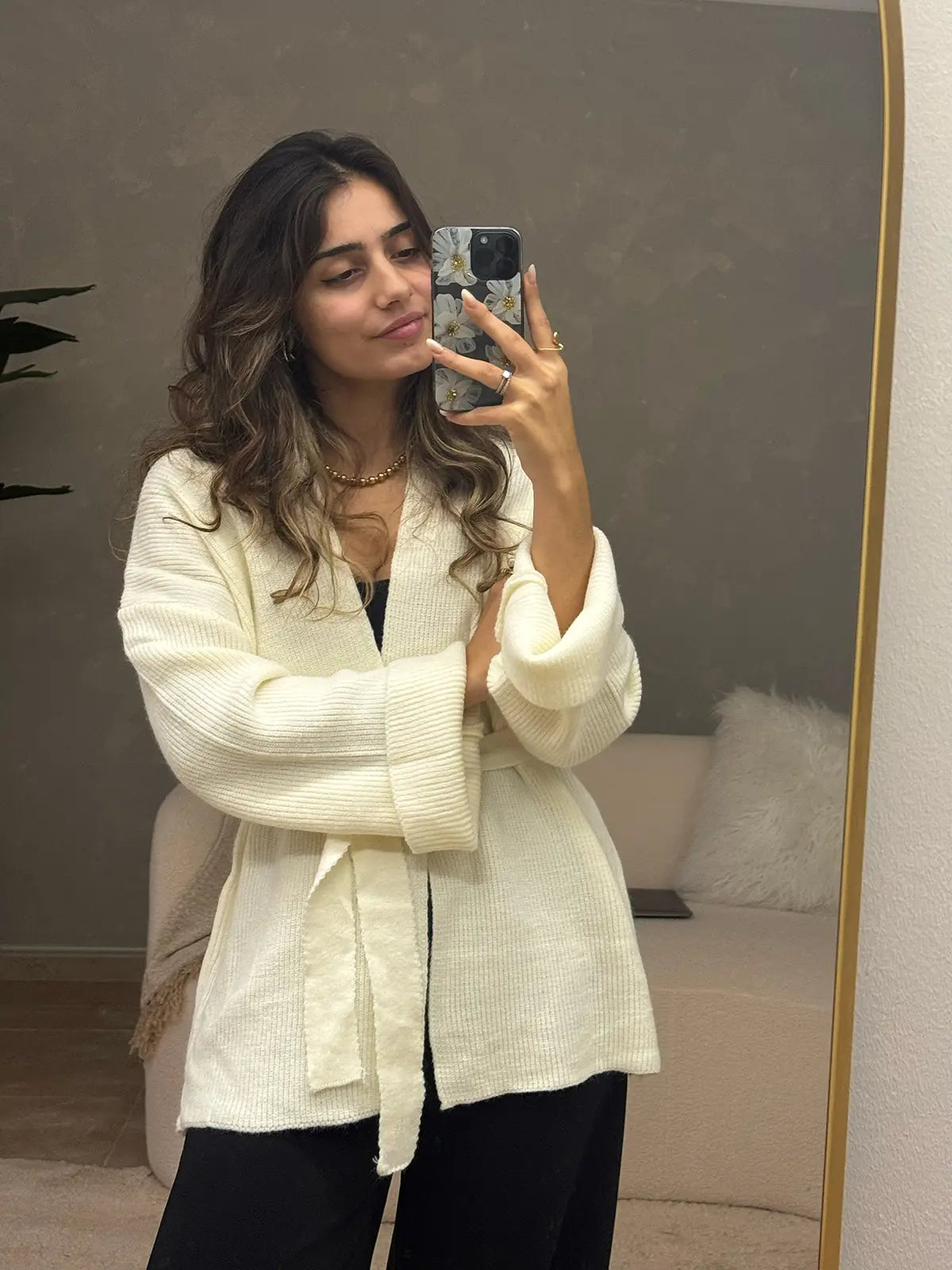 Cardigã de Malha Branco com Cinto