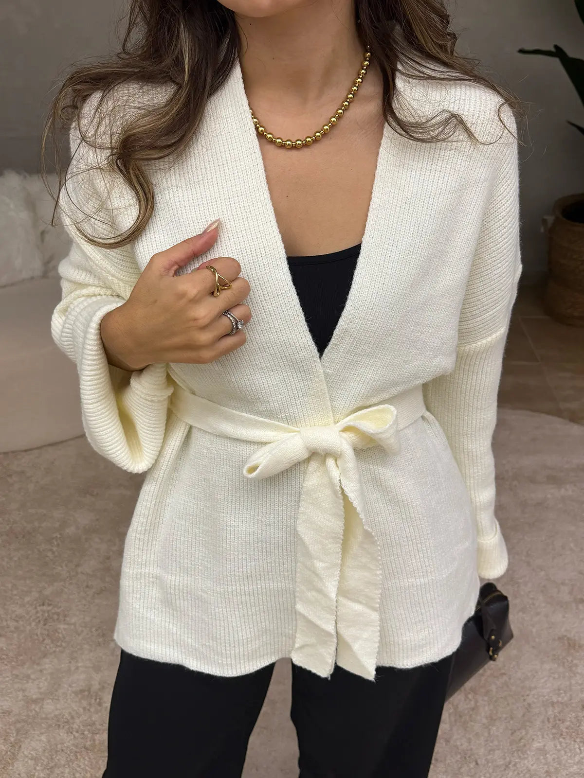 Cardigã de Malha Branco com Cinto